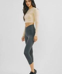 KANCAN New Arrivals Venus Mid Rise Leggings