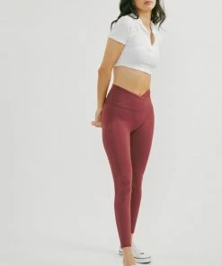 KANCAN Ari Mid Rise Leggings