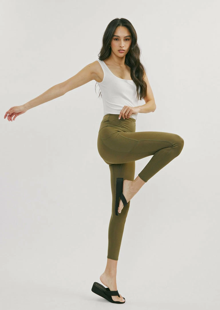 KANCAN Carla High Rise Leggings 34 KANCAN Carla High Rise Leggings