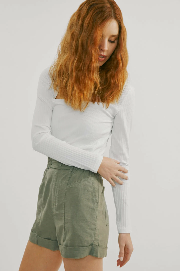 KANCAN Marco Ultra High Rise Paperbag Shorts New Arrivals 7 KANCAN Marco Ultra High Rise Paperbag Shorts New Arrivals