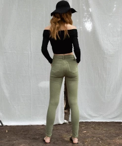 KANCAN Gia High Rise Super Skinny Jeans