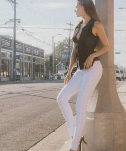 KANCAN Alabaster High Rise Super Skinny Jeans