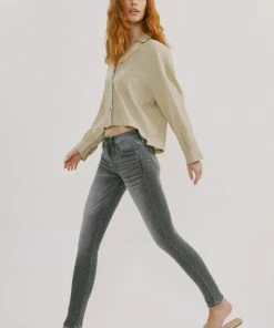Official Kancan USA New Arrivals Jenner Mid Rise Super Skinny Jeans