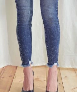 KANCAN Fiona High Rise Button Down Super Skinny 15 KANCAN Fiona High Rise Button Down Super Skinny