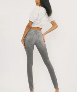 KANCAN Logan Mid Rise Super Skinny