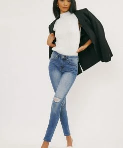 KANCAN Logan Mid Rise Super Skinny