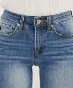 KANCAN Logan Mid Rise Super Skinny