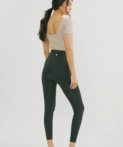 KANCAN Ari Mid Rise Leggings