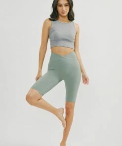 KANCAN Pandora Mid Rise Active Shorts 44 KANCAN Pandora Mid Rise Active Shorts