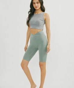 KANCAN Pandora Mid Rise Active Shorts 45 KANCAN Pandora Mid Rise Active Shorts