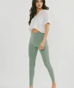 KANCAN Ari Mid Rise Leggings