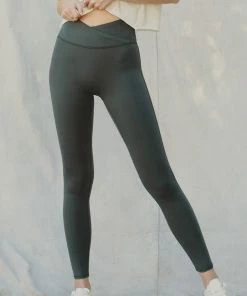 KANCAN Activewear Karina Mid Rise Leggings