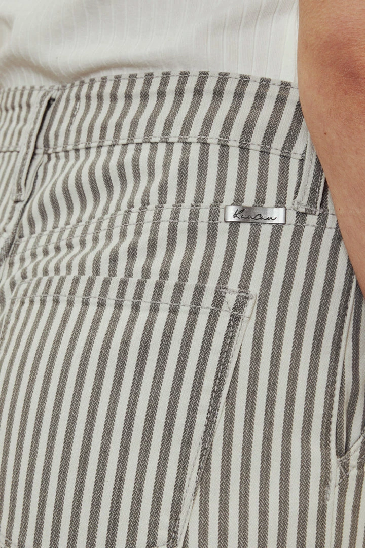 KANCAN Austyn Ultra High Rise Wide Leg Jeans 10 KANCAN Austyn Ultra High Rise Wide Leg Jeans