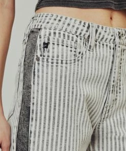 KANCAN Kristin High Rise Slim Straight Jeans