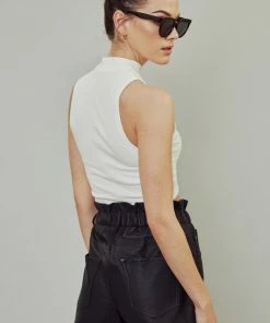 KANCAN Percy Paperbag Ultra High Rise Shorts 14 KANCAN Percy Paperbag Ultra High Rise Shorts