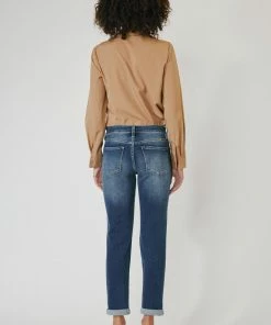 KANCAN Cali Mid Rise Boyfriend Jeans