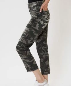 KANCAN Benji High Rise Boyfriend Jeans