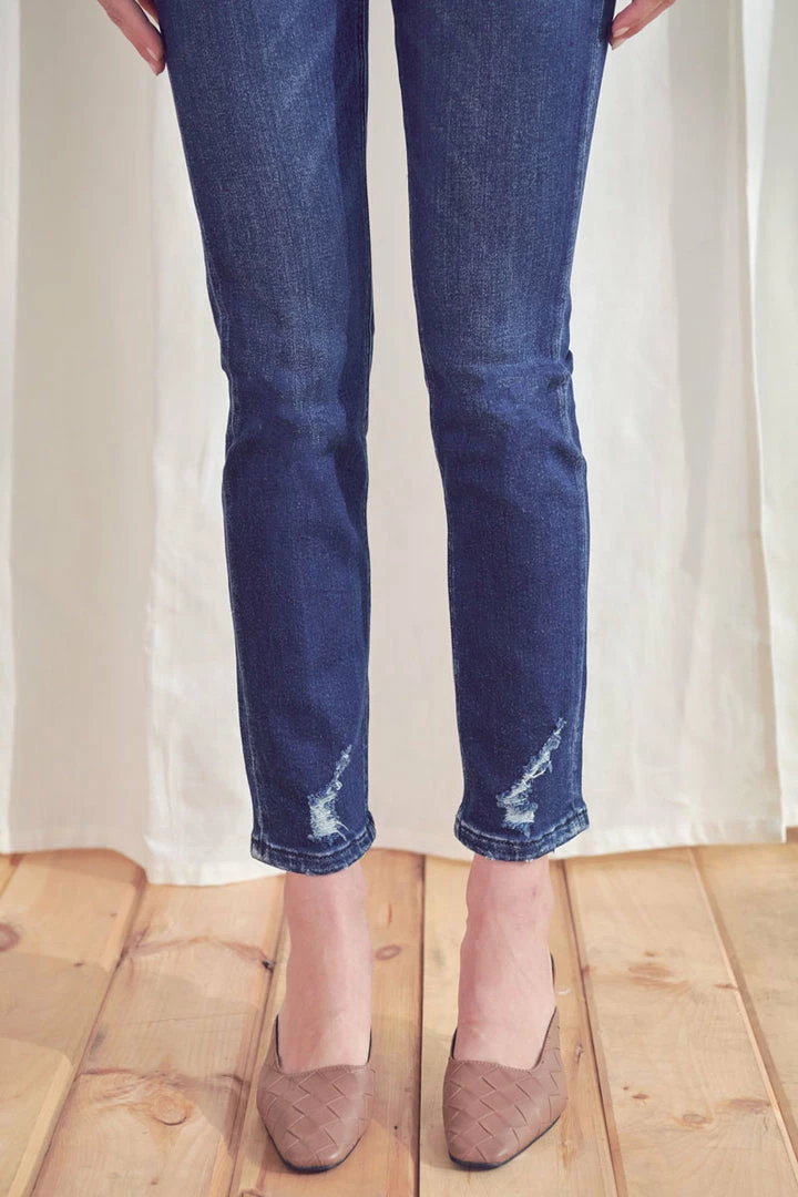 KANCAN Straight Leg Cadence Ultra High Rise Slim Straight Jeans 32 KANCAN Straight Leg Cadence Ultra High Rise Slim Straight Jeans