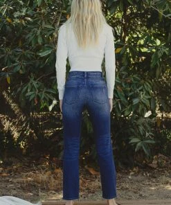 KANCAN Straight Leg Cadence Ultra High Rise Slim Straight Jeans 69 KANCAN Straight Leg Cadence Ultra High Rise Slim Straight Jeans