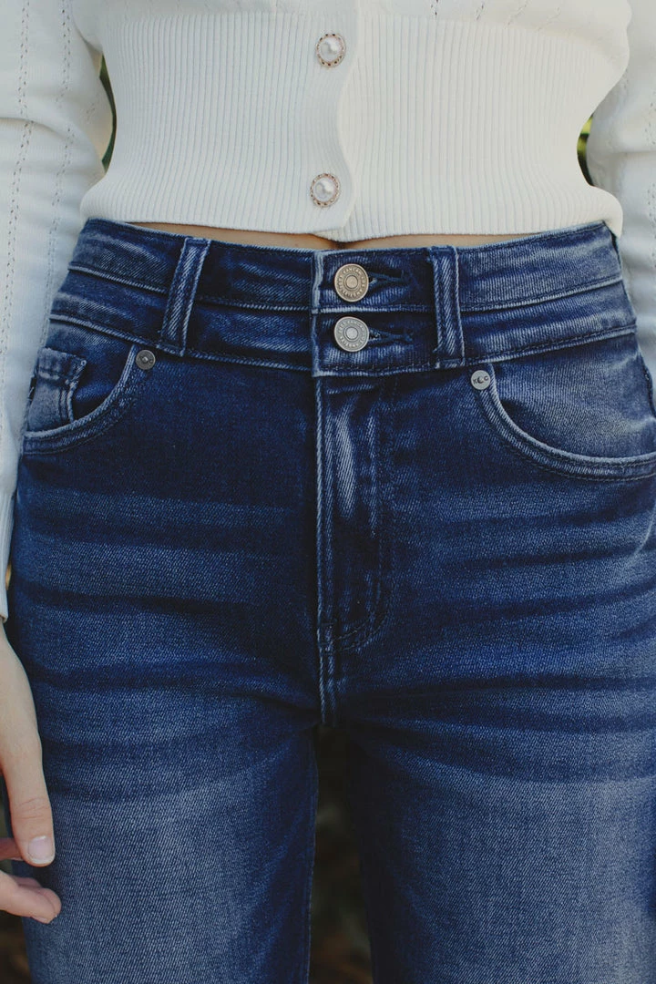 KANCAN Straight Leg Cadence Ultra High Rise Slim Straight Jeans 38 KANCAN Straight Leg Cadence Ultra High Rise Slim Straight Jeans