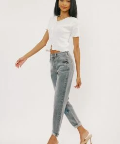 KANCAN Frankie High Rise Mom Jeans