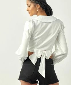 KANCAN Katt Mid Rise Shorts