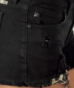 KANCAN Katt Mid Rise Shorts