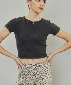 KANCAN Del Rey High Rise Shorts 12 KANCAN Del Rey High Rise Shorts