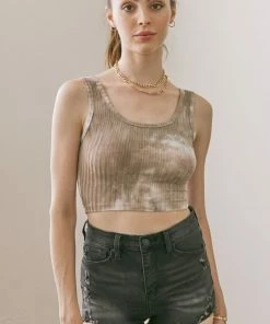 KANCAN Vickie Ultra High Rise Shorts Shorts & Skirts 27 KANCAN Vickie Ultra High Rise Shorts Shorts & Skirts