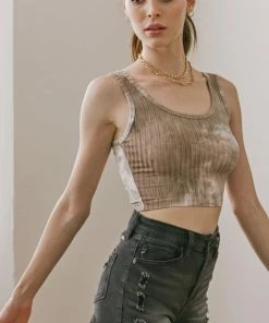 KANCAN Vickie Ultra High Rise Shorts Shorts & Skirts 28 KANCAN Vickie Ultra High Rise Shorts Shorts & Skirts