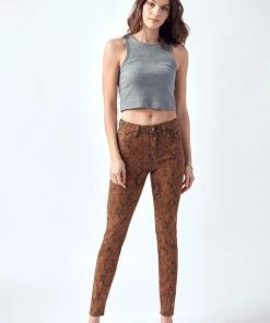 KANCAN Anastasia High Rise Super Skinny Jeans 24 KANCAN Anastasia High Rise Super Skinny Jeans