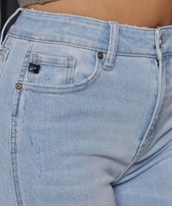 KANCAN Annika High Rise Flare Jeans - Curvy 37 KANCAN Annika High Rise Flare Jeans - Curvy