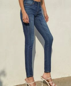 KANCAN Ashlyn Mid Rise Super Skinny Jeans 52 KANCAN Ashlyn Mid Rise Super Skinny Jeans