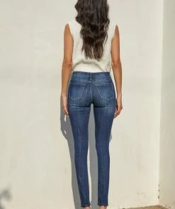 KANCAN Ashlyn Mid Rise Super Skinny Jeans 54 KANCAN Ashlyn Mid Rise Super Skinny Jeans