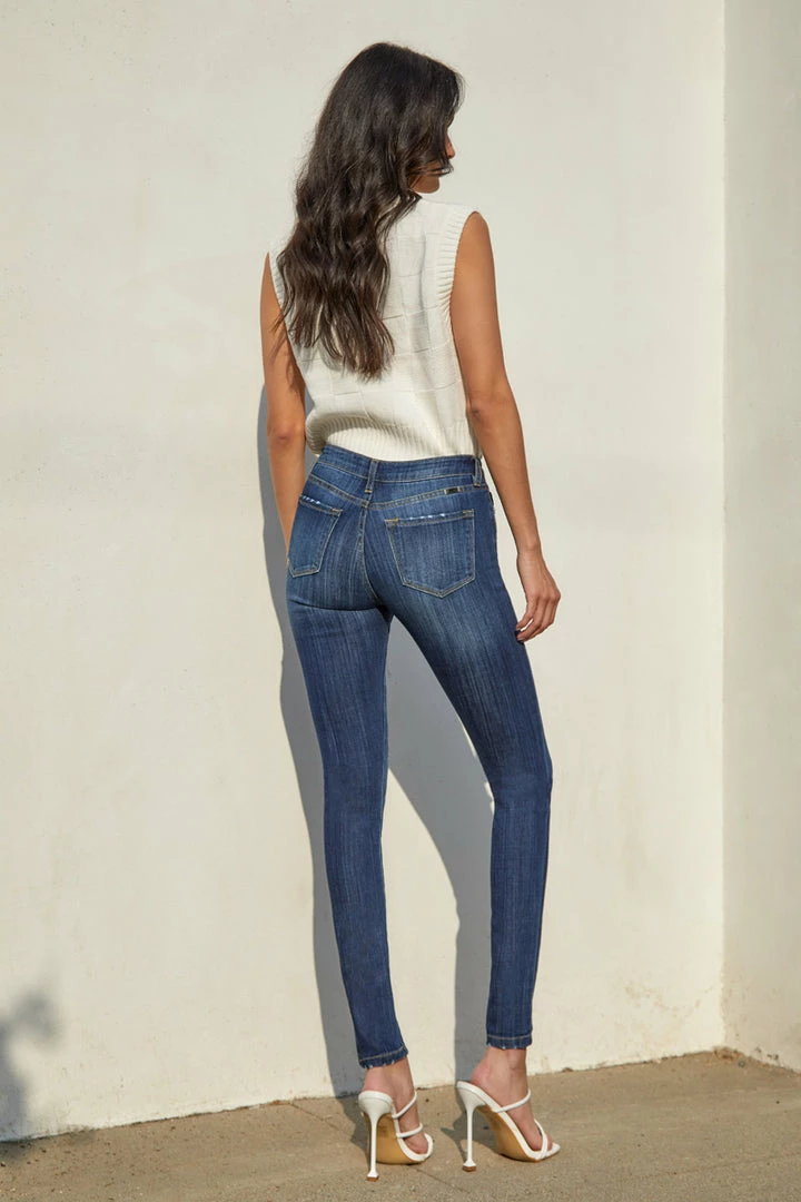 KANCAN Ashlyn Mid Rise Super Skinny Jeans 25 KANCAN Ashlyn Mid Rise Super Skinny Jeans