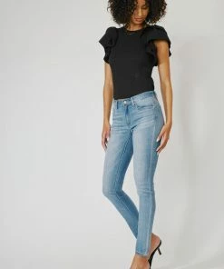 KANCAN Ashlyn Mid Rise Super Skinny Jeans 36 KANCAN Ashlyn Mid Rise Super Skinny Jeans