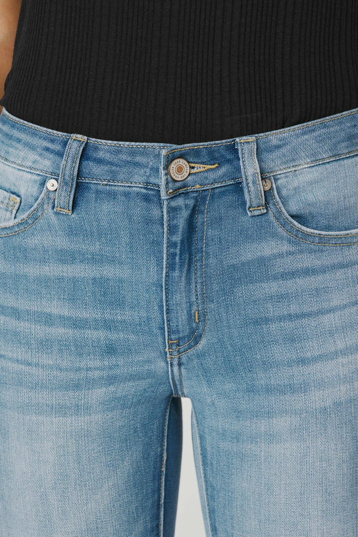 KANCAN Ashlyn Mid Rise Super Skinny Jeans 9 KANCAN Ashlyn Mid Rise Super Skinny Jeans