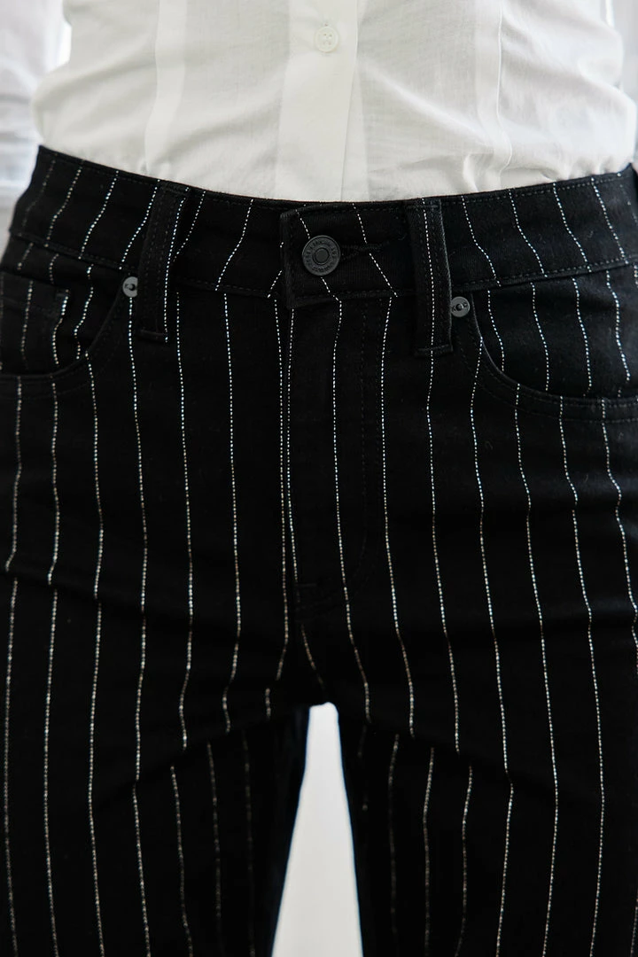 KANCAN Maxine High Rise Kick Flare 8 KANCAN Maxine High Rise Kick Flare