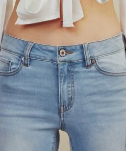 KANCAN Alani Mid Rise Super Skinny Jeans 49 KANCAN Alani Mid Rise Super Skinny Jeans