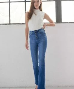 KANCAN Flare & Bootcut Rainn Ultra High Rise Flare Jeans 44 KANCAN Flare & Bootcut Rainn Ultra High Rise Flare Jeans
