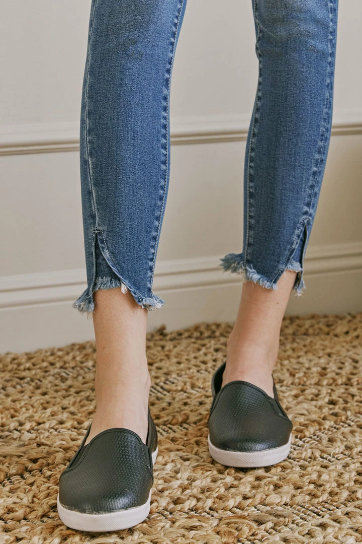 KANCAN Best Sellers Layna Ultra High Rise Ankle Skinny Jeans 27 KANCAN Best Sellers Layna Ultra High Rise Ankle Skinny Jeans