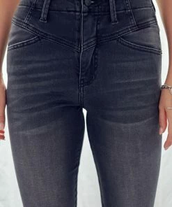 KANCAN Colleen Ultra High Rise Flare Jeans Flare & Bootcut