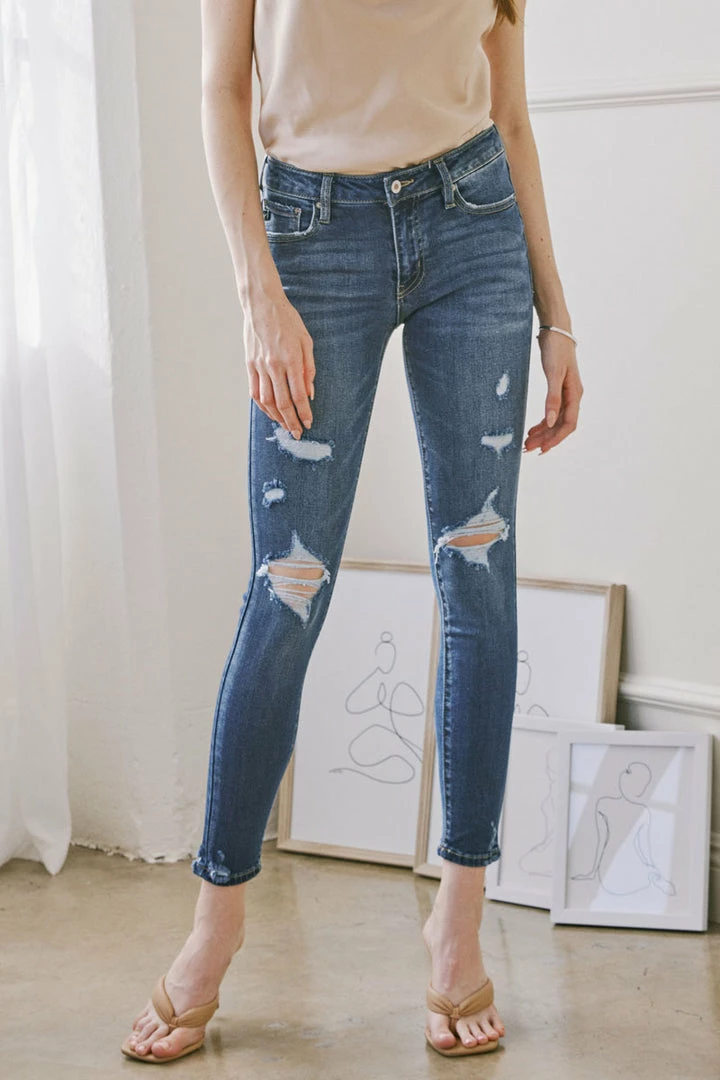 KANCAN Twyla Mid Rise Super Skinny Jeans 4 KANCAN Twyla Mid Rise Super Skinny Jeans