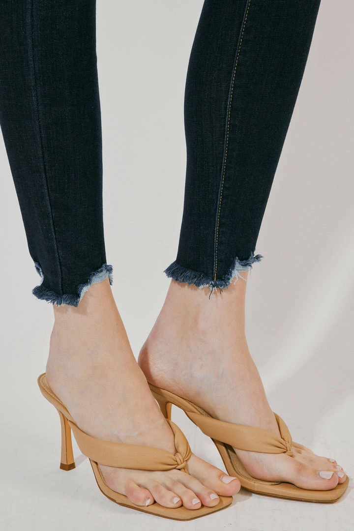 KANCAN New Arrivals Greyson Ultra High Rise Super Skinny Jeans 34 KANCAN New Arrivals Greyson Ultra High Rise Super Skinny Jeans