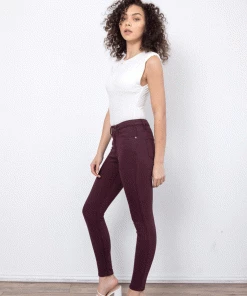 KANCAN Gia High Rise Super Skinny Jeans