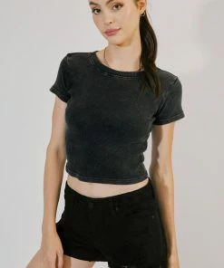 KANCAN Tanner Mid Rise Shorts