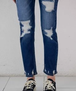 KANCAN Straight Leg Haven Ultra High Rise Slim Straight Jeans 38 KANCAN Straight Leg Haven Ultra High Rise Slim Straight Jeans