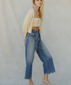 KANCAN Aroly Ultra High Rise Belted Paperbag Wide Leg Jeans 10 KANCAN Aroly Ultra High Rise Belted Paperbag Wide Leg Jeans