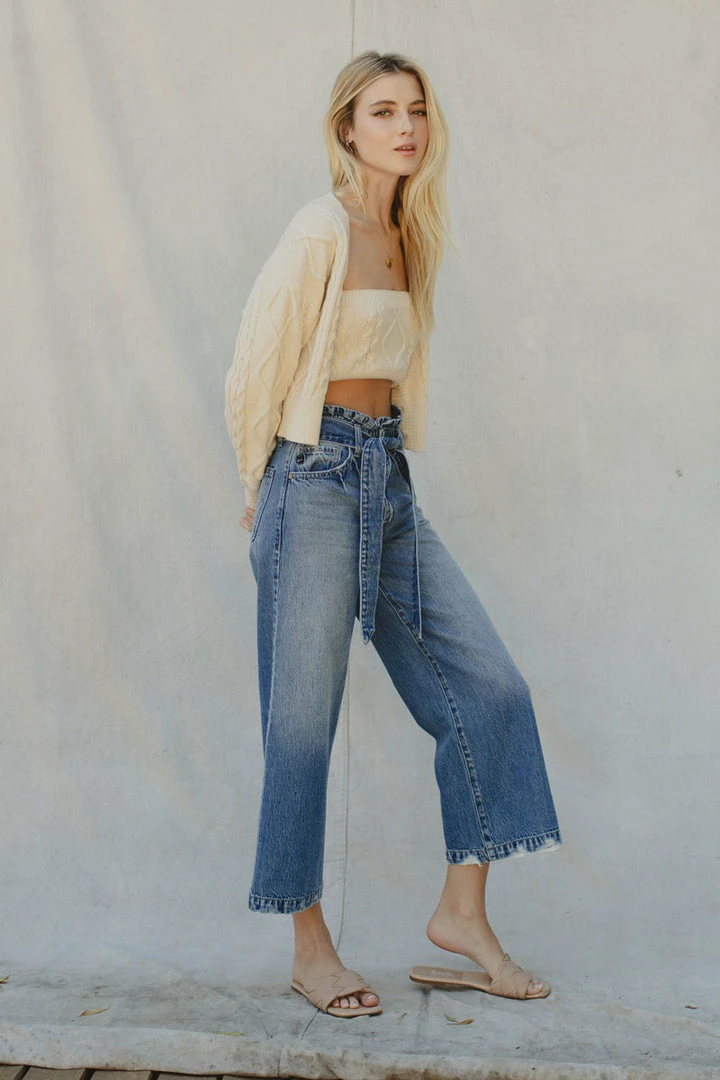 KANCAN Aroly Ultra High Rise Belted Paperbag Wide Leg Jeans 5 KANCAN Aroly Ultra High Rise Belted Paperbag Wide Leg Jeans