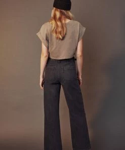 KANCAN Liz High Rise 90's Skater Jeans Wide Leg 17 KANCAN Liz High Rise 90's Skater Jeans Wide Leg